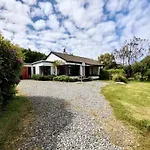 Tievemore - Connemara Bayfront Retreat *