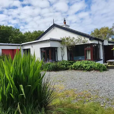 Tievemore - Connemara Bayfront Retreat Vakantiehuis Moyard