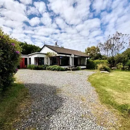 Tievemore - Connemara Bayfront Retreat *