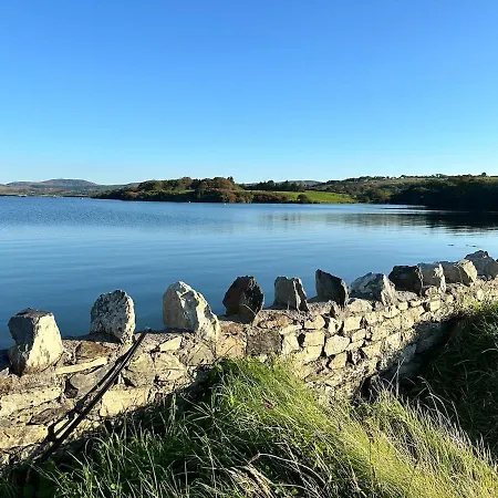 Vakantiehuis Tievemore - Connemara Bayfront Retreat *